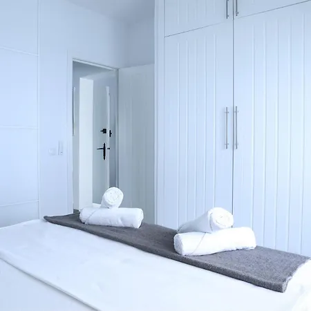 Gaviotas B9 * Manilva